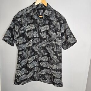 Van Heusen Mens Medium Black Gray Tropical Leaf Short Sleeve Button Down Shirt